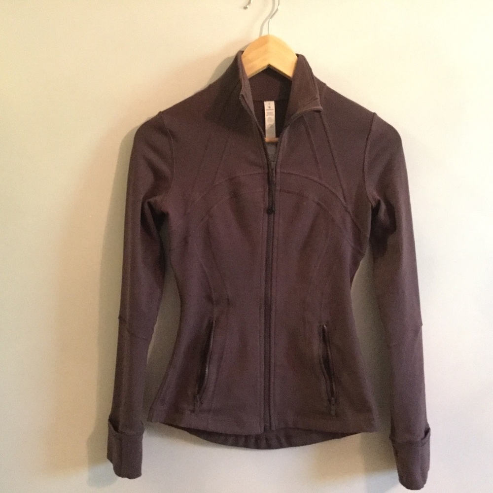 LULULEMON DEFINE JACKET-Size 2- RETAIL $118